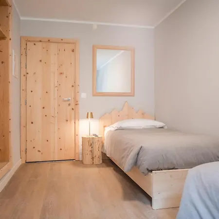 Garni Pola Campocologno