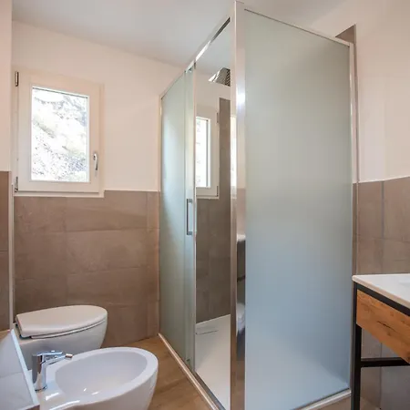 Garni Pola 3* Campocologno