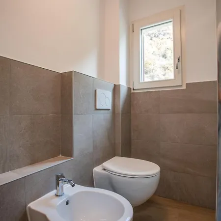 Garni Pola Campocologno