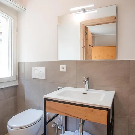 Apart Otel Garni Pola