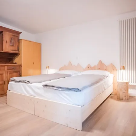 Apart Otel Garni Pola