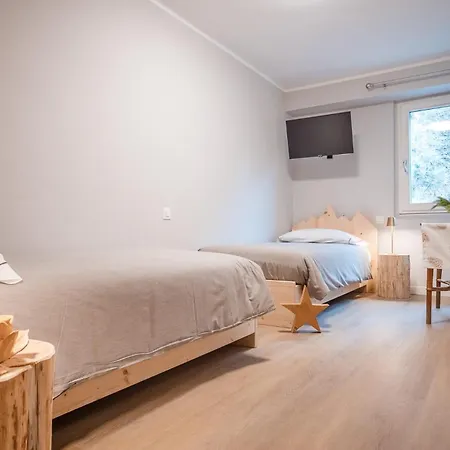 Apart Otel Garni Pola