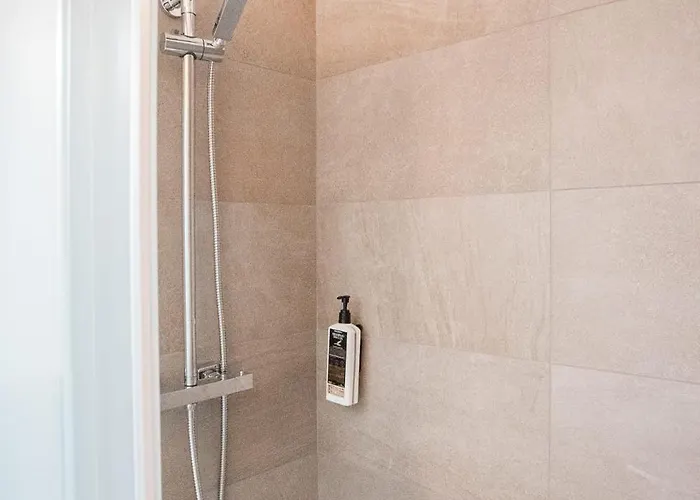 Apartmanhotel Garni Pola Campocologno