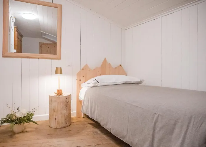 Apartmanhotel Garni Pola Campocologno