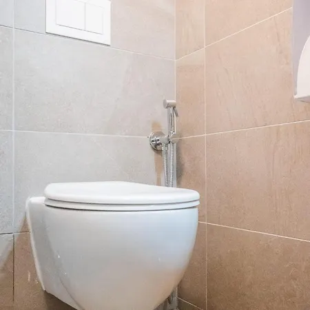 Garni Pola 3* Campocologno